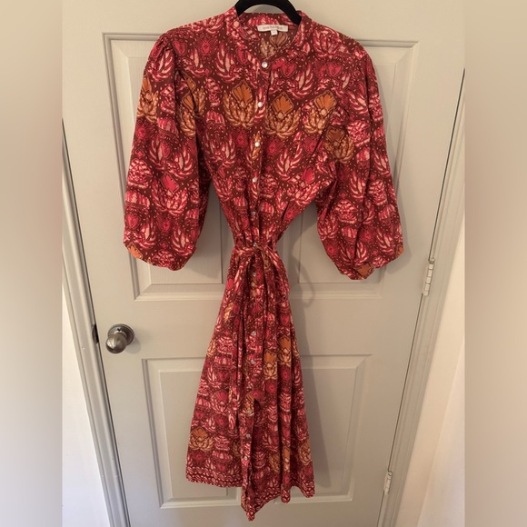 love the label Dresses & Skirts - Love the Label Pink and Orange Colorful Pattern Midi Dress size Large